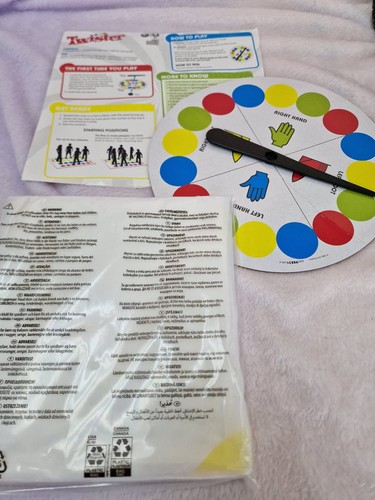 Classic twister family board - twister,