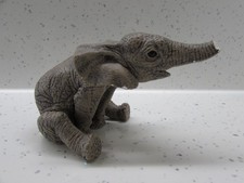 THE HERD Elephant ornament TOTTER #3143 Martha Carey Elephant Figure Marty 1996