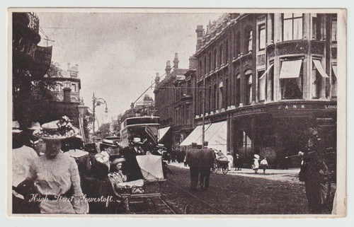 Lowestoft high street - lowestoft,