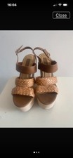Brown/Tan Wedges
