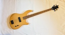 Dean Edge 09M Bass Guitar