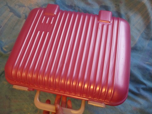 Vintage polly pocket style - pocket,