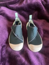 Green Aquashoes Pumps/Plimpsoles by Decathlon Size 1.5 - 2.5 Worn Only Once