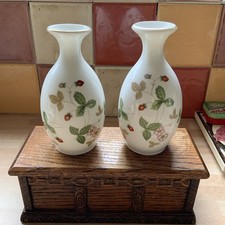 2 x Wedgwood Bone China 'Wild