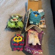 VINTAGE 1998 FURBY Bundle Set