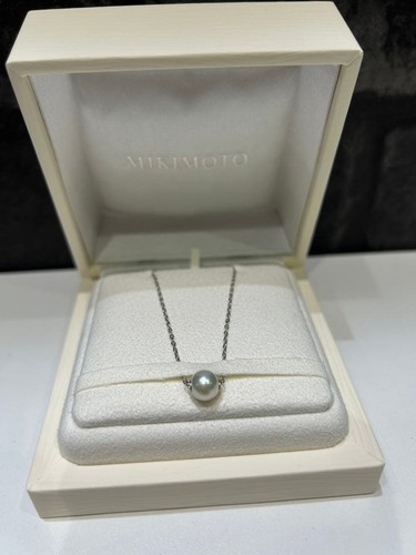 Mikimoto k18 white gold - white, akoya