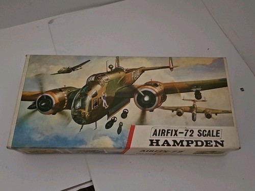 Vintage airfix red - ●vintage●airfix~,