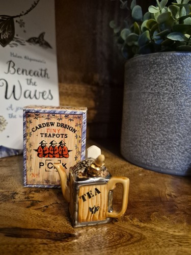 Cardew design tiny teapot - cardew,