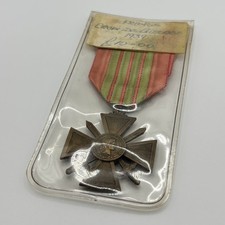 French Croix De Guerre 1939 Original Medal with Ribbon