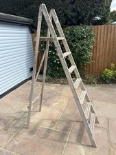 Shabby chic retro wooden step - wooden,