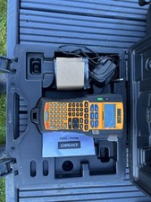 Dymo Rhino 5200 Industrial Label Maker and Labelling Machine Kit with Case
