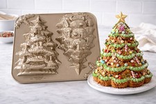 Williams Sonoma Nordic Ware 3D