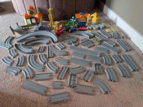 Chuggington train set huge - chuggington,
