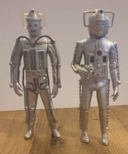 Doctor Who Classic Invasion And Tomb Of The Cybermen Action Figures 