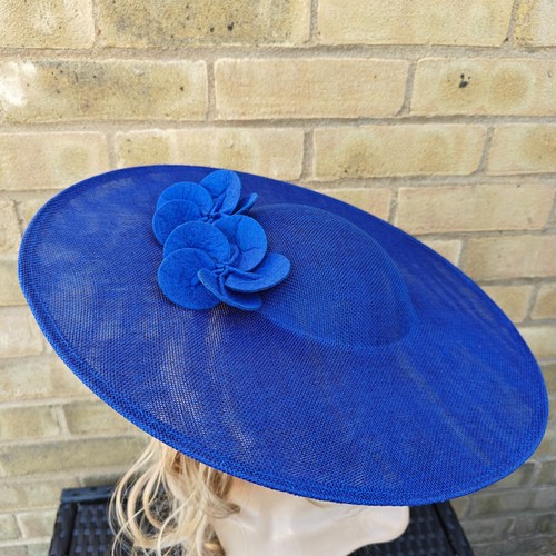 Royal blue flower wide brim - blue,
