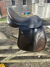 Farrington Henley VSD Saddle Brown 17.5” Wide