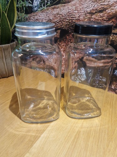 Vintage glass sweet - 2x,