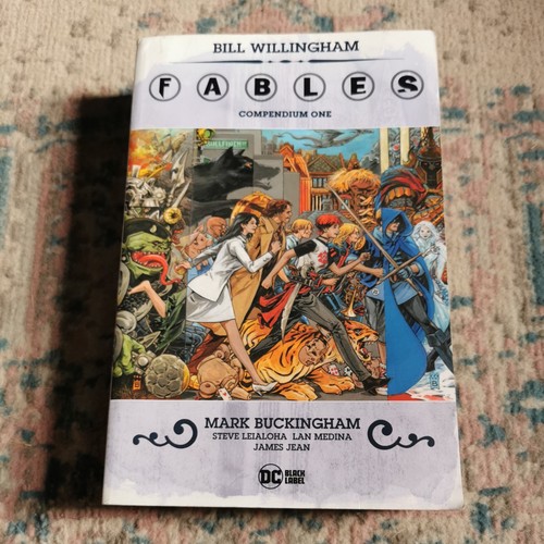 Fables compendium one - one, dc