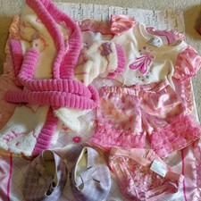 Build a bear little sleepover bundle , sweet hello kitty dressing gown, pyjamas 