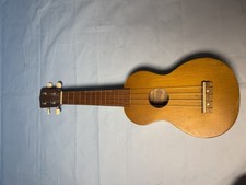 Mahalo MK1 Soprano Ukulele –