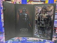SIDESHOW COLLECTIBLES DARTH VADER FIGURE