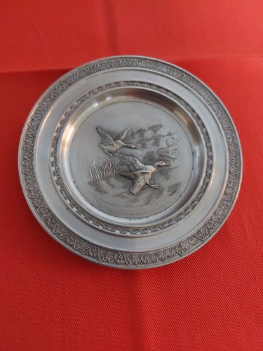Mullingar pewter wall - pewter,