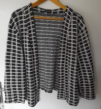 ♡ Ladies Lovely Soft Feel Lightweight Open Jacket Size XL From LUCA VANUCCI.