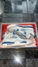 Nike Air Jordan 4 Retro