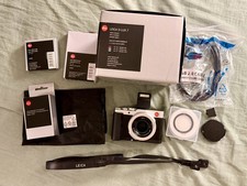 Near mint leica - *near, d-lux