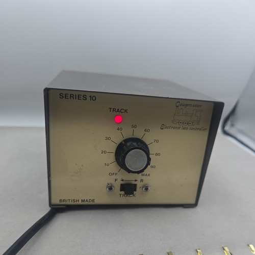 Gaugemaster model d - ,