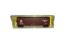 Kadee® Micro-Trains™ 32081 50' Standard Steel Boxcar Plug Door Nickel Plate Road