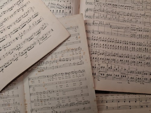 Vintage sheet music decor - , /