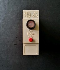 Wylex 30A Push Button SK Curve B Plug In W/ Base MCB Circuit Breaker 30 Amp