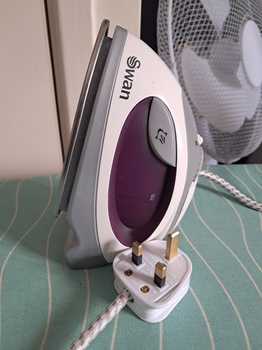 Travel iron used very - very, good