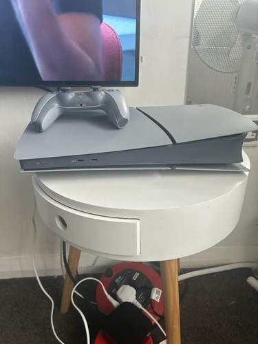 Playstation slim 30th - 5,