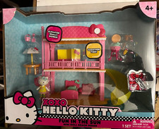 NEW Hello Kitty Beach House