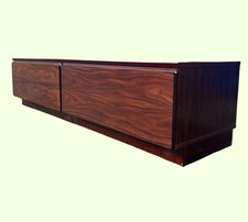 Vintage Danish Mid Century Rosewood Long Low TV Media Unit Uldum Mobelfabrik