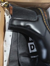 Dr. Martens Women's Chelsea Boots Vegan 2976 in Black - 6 UK Brand New with Box