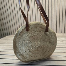 A Womens Straw Bag Beach Large