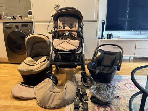 Silver cross wayfarer pram - cross,