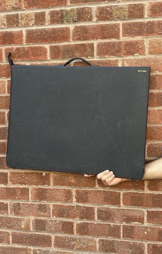 Hard carry case for portfolio - carry,