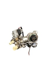 Mercedes W204 C180 C250 High Pressure Fuel Pump A2710702201