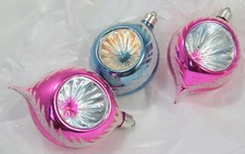 Set of three large reflector Glass baubles Blue / Pink