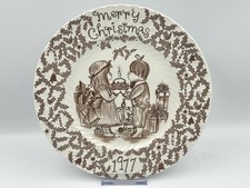 Vintage Merry Christmas Royal Crownford Norma Sherman 1977 Plate
