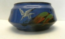 Shanklin  Barton  Pottery  Bowl  hand-painted  FLYING Seagulls -  uncommon 8.5 