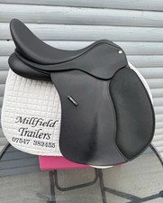 17.5 Black Wintec 500 Vsd with Cair Adjustable Gullet  Narrow To Extra Wide