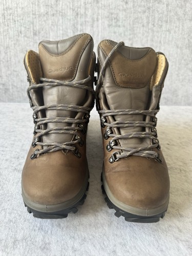 Quechua leather hiking boots