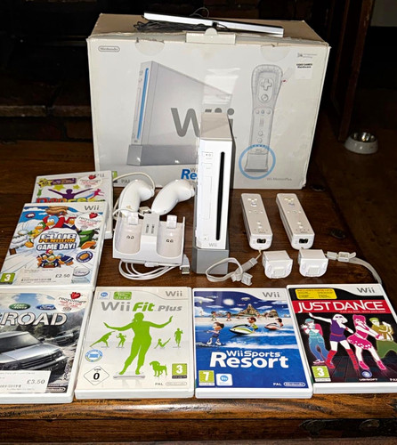 Nintendo wii console - console, bundle