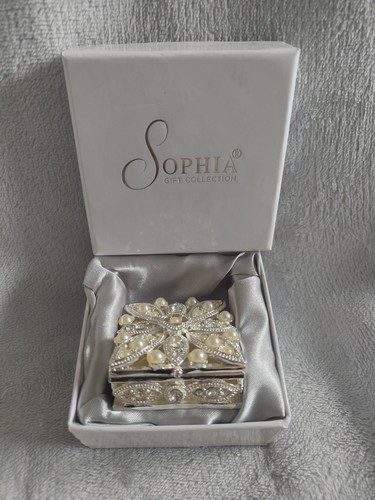 Sophia square shape trinket - sophia,