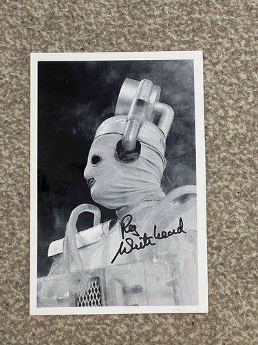 Doctor who autograph - doctor,